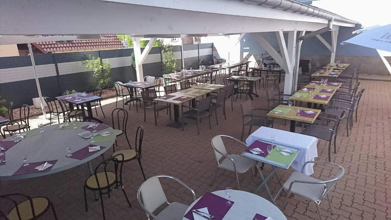 Logis Hotel Aux Comtes De Hanau Ingwiller Zewnętrze zdjęcie